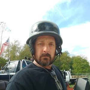 Meet your Posher, Thomas